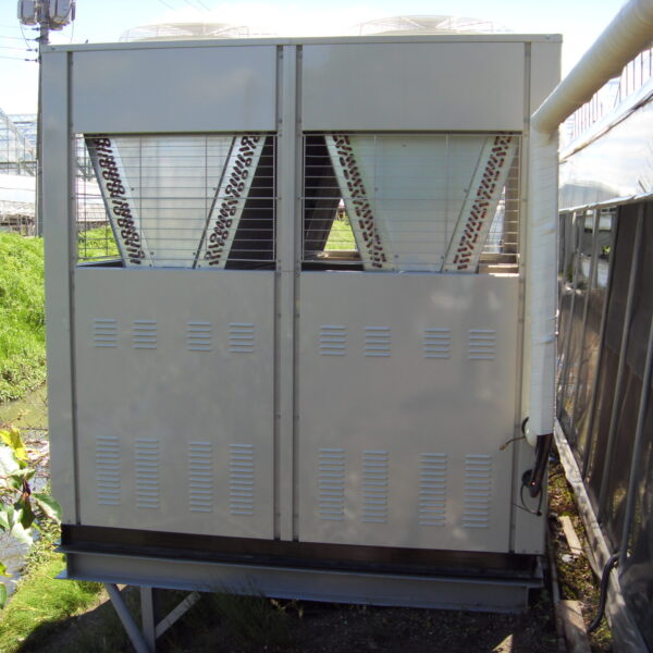 Air-cooled heat pump heating and cooling equipment