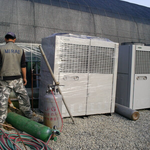 Greenhouse heating and air conditioning system construction