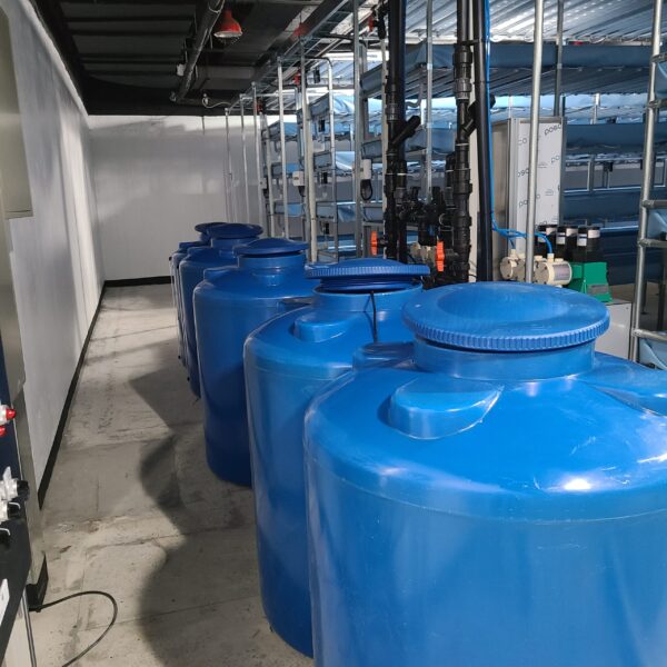 Plant factory nutrient solution supply facility